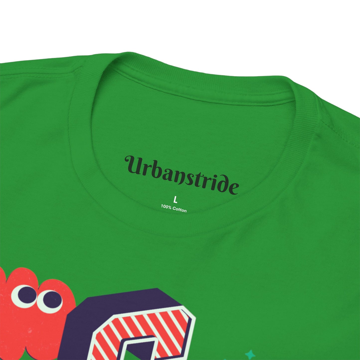 T-shirt con scritta "Create your magic"