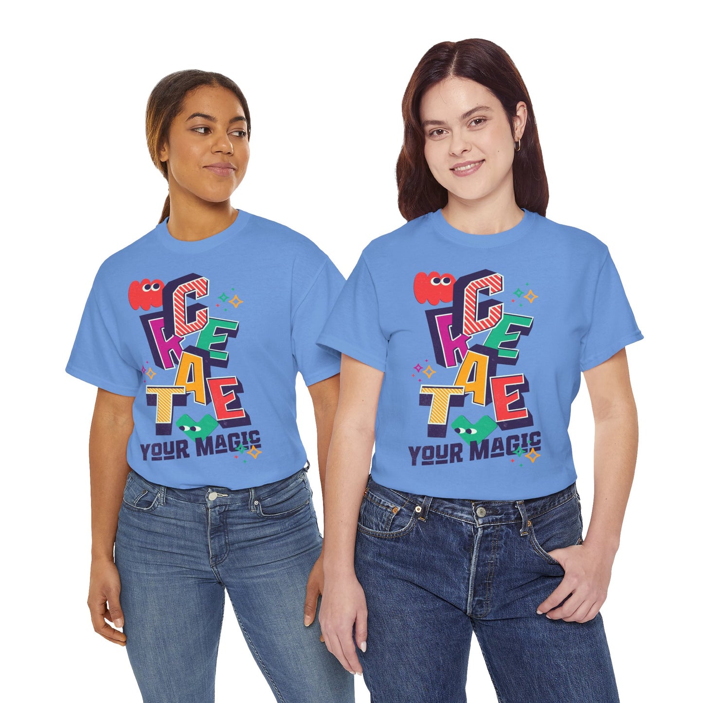 T-shirt con scritta "Create your magic"