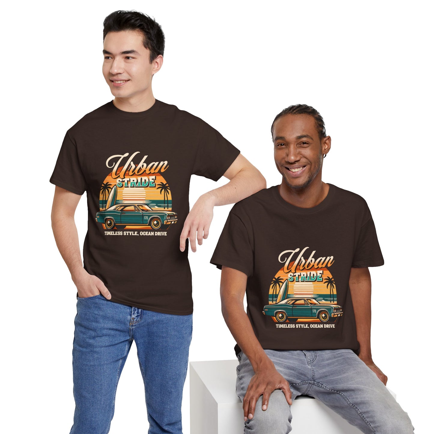 T-shirt con scritta"Urbanstride timeless style ocean drive "