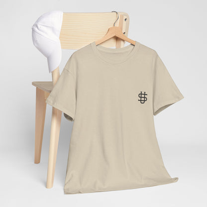 T-shirt con scritta "Urbanstride abbreviata U.S "