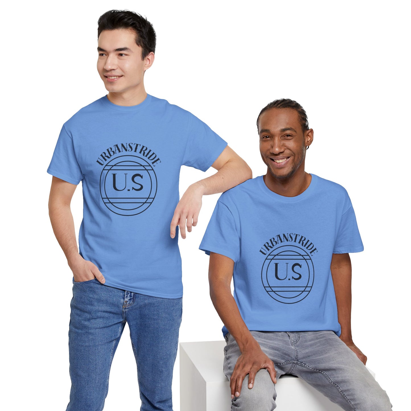 T-shirt con scritta "urbanstride" centrale
