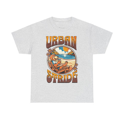 T-shirt con scritta "Urbanstride" e cane