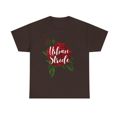 T-shirt con scritta "UrbanStride Vintage Flower