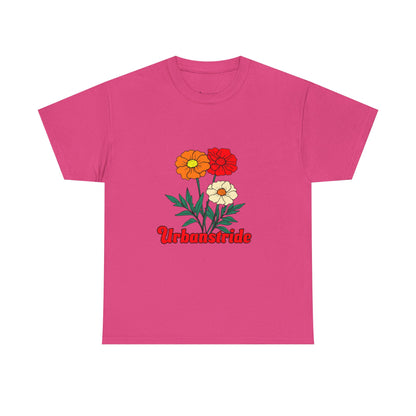 T-shirt con rappresentazione di fiori e scritta "Urbanstride"