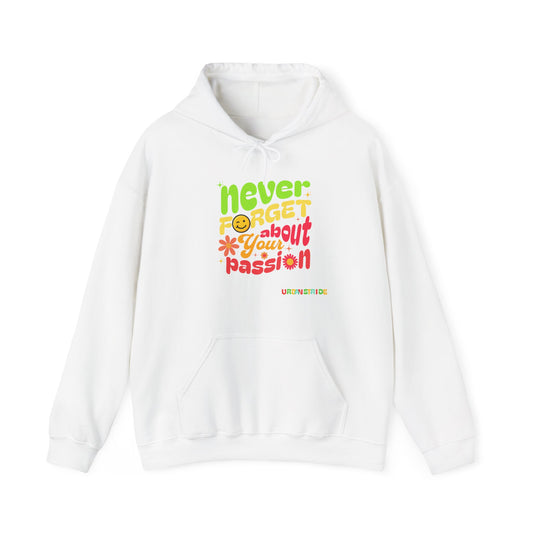 Felpa con scritta "Never forget about your passion"