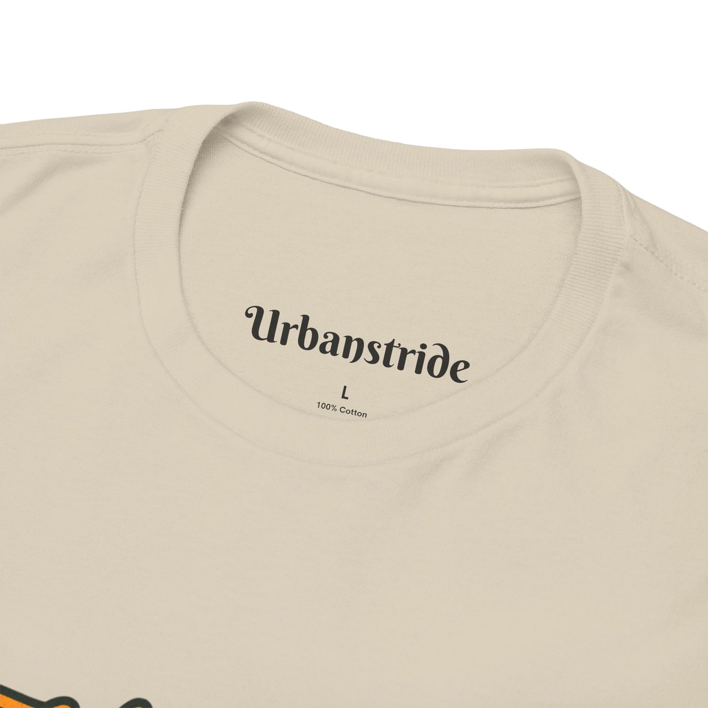 T-shirt con scritta "Urbanstride car club"