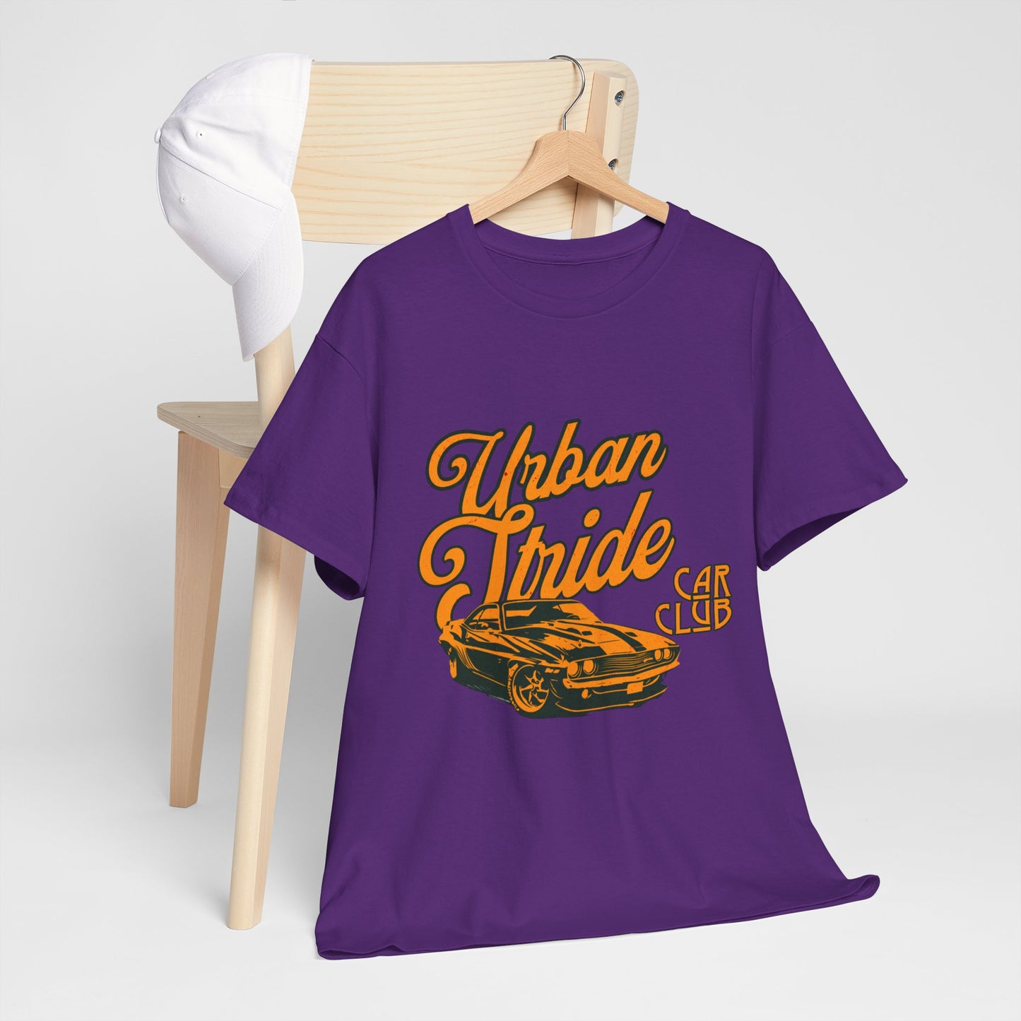 T-shirt con scritta "Urbanstride car club"