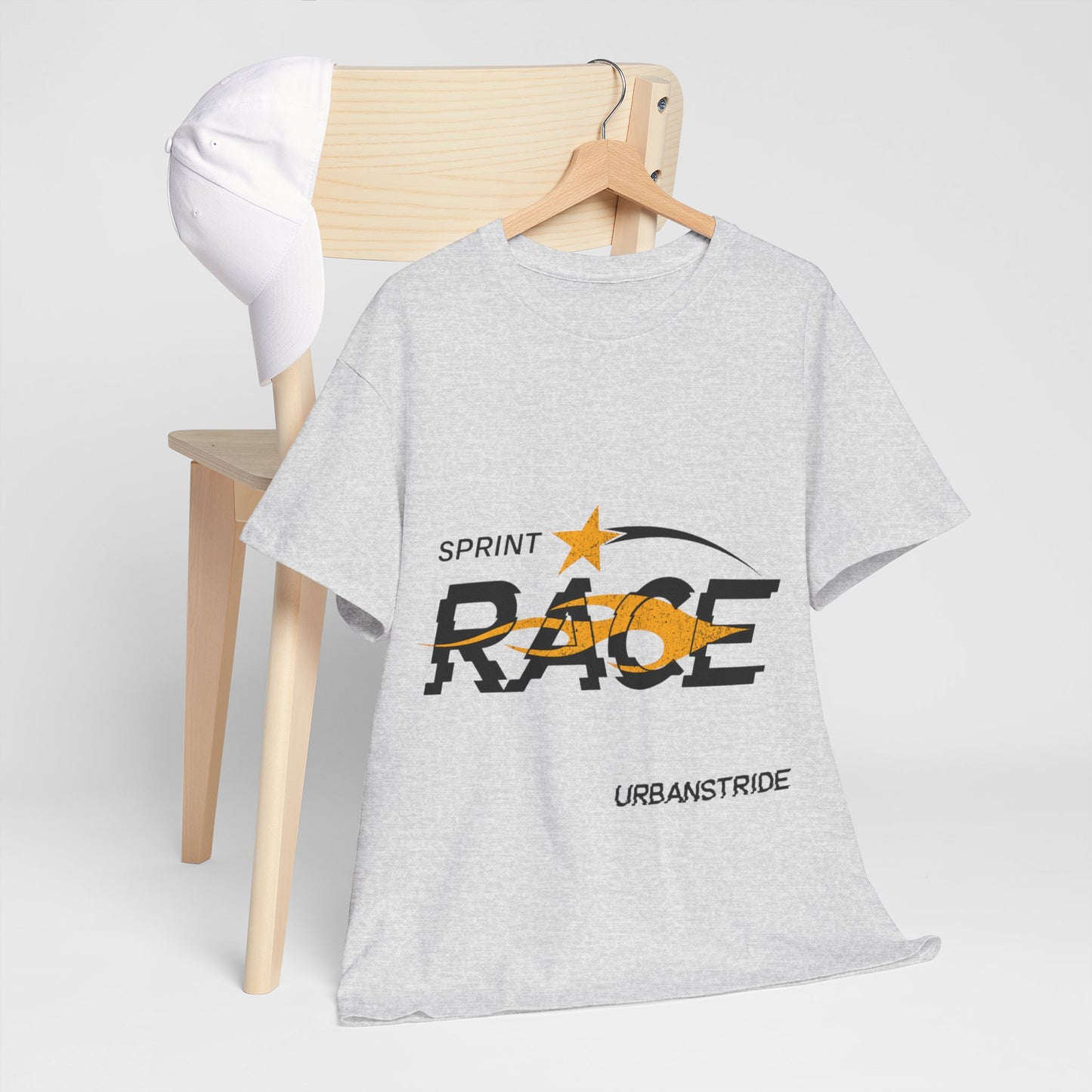 T-shirt con scritta "Spirit race"
