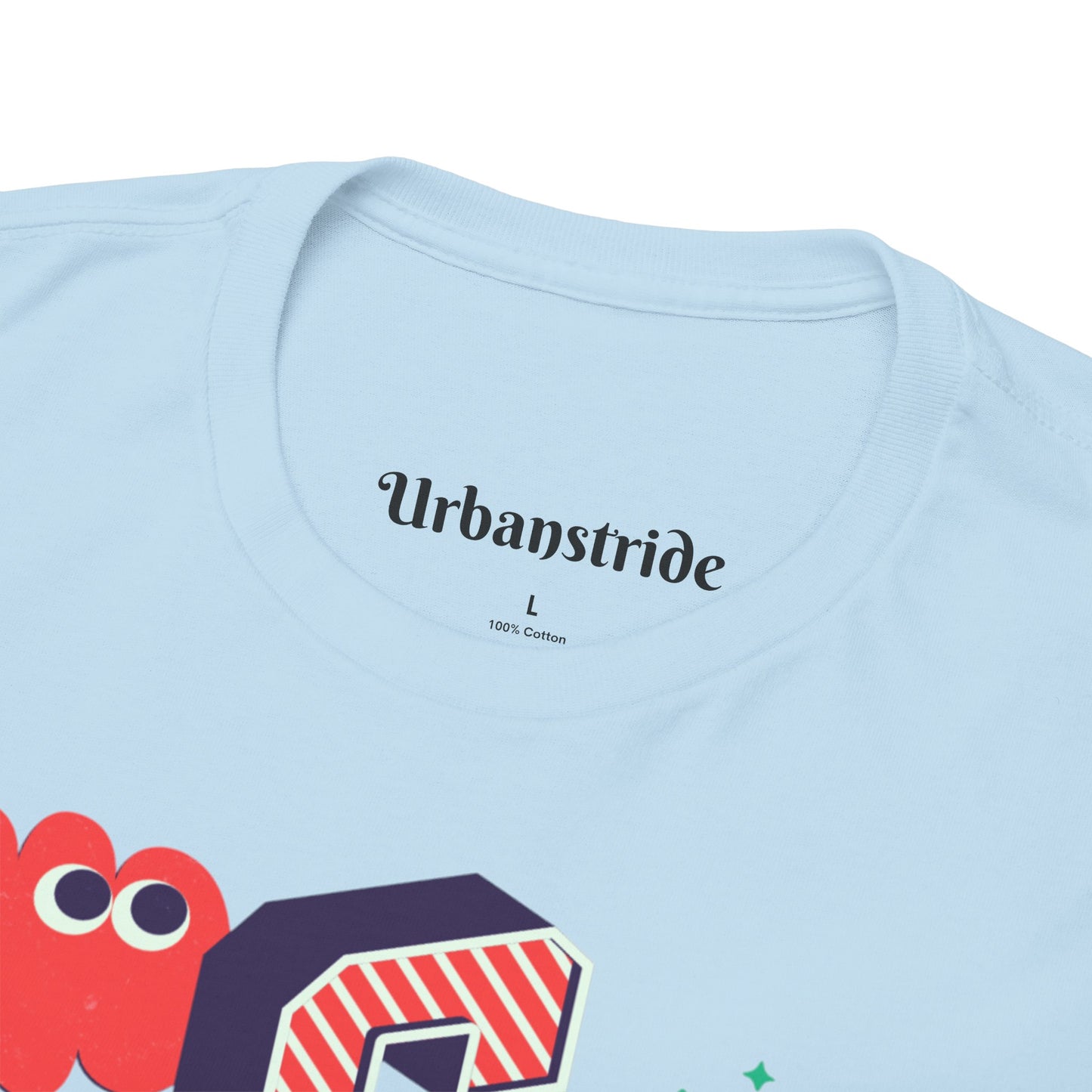 T-shirt con scritta "Create your magic"