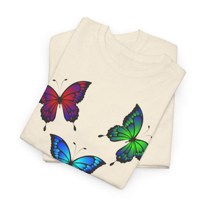 T-shirt con scritta "UrbanStride Butterfly Vibes