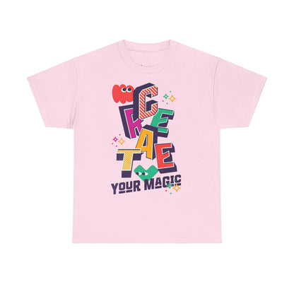 T-shirt con scritta "Create your magic"