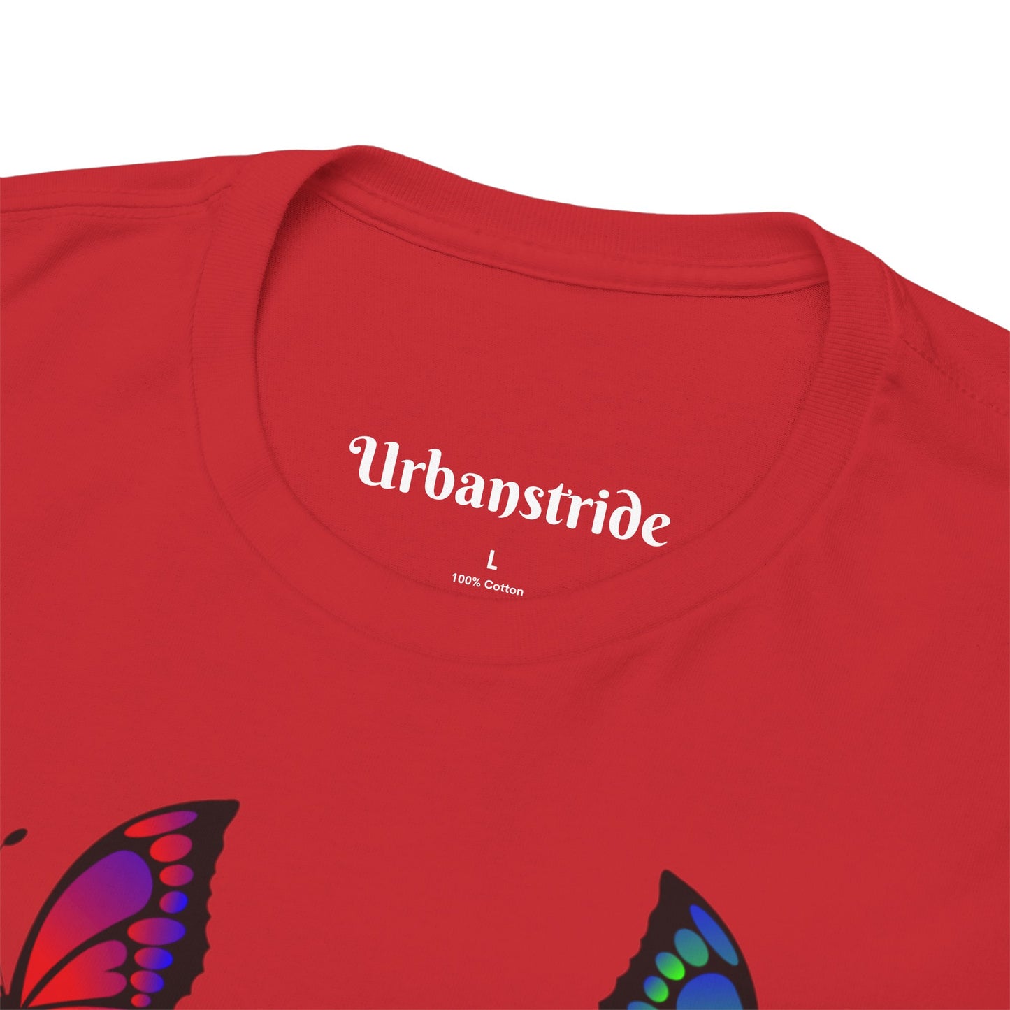 T-shirt con scritta "UrbanStride Butterfly Vibes