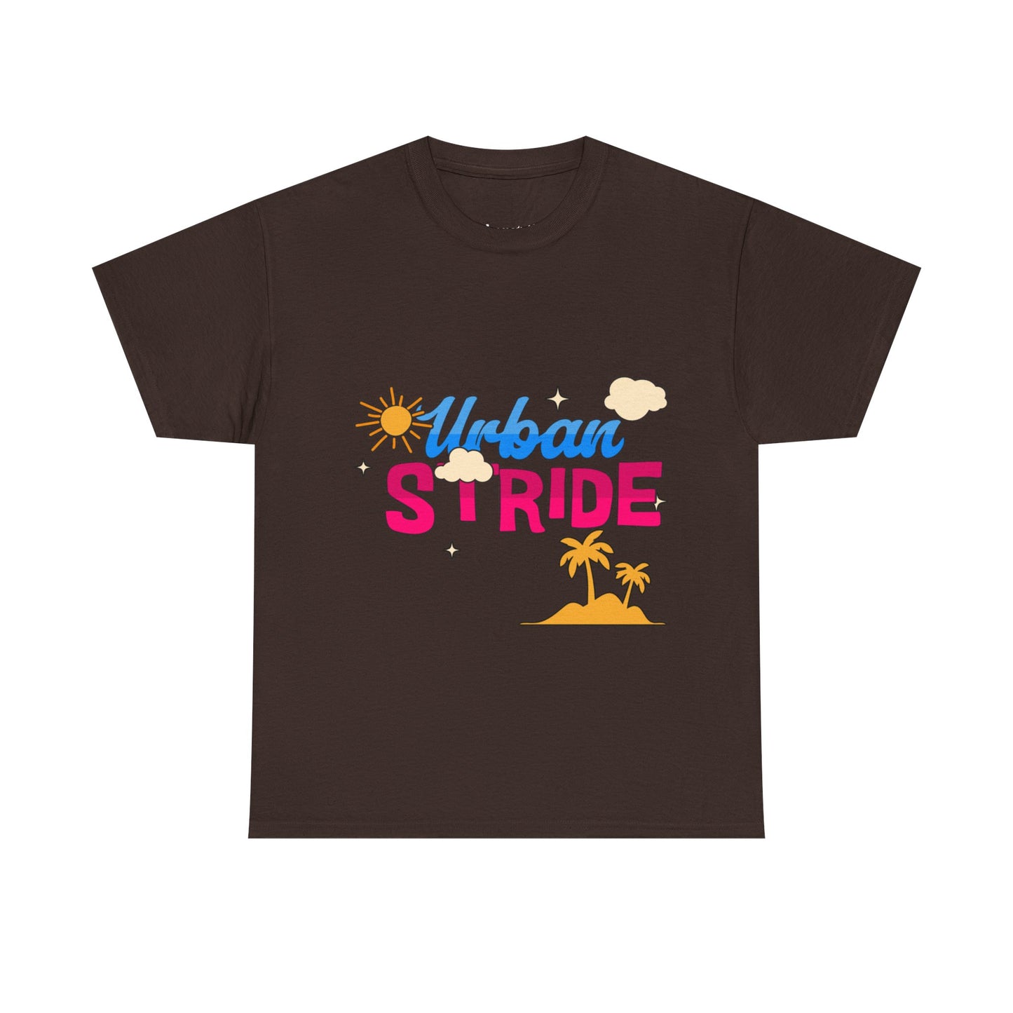 T-shirt con scritta "Urbanstride"al mare