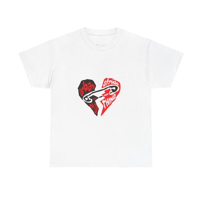 T-shirt con disegno cuore spezzato