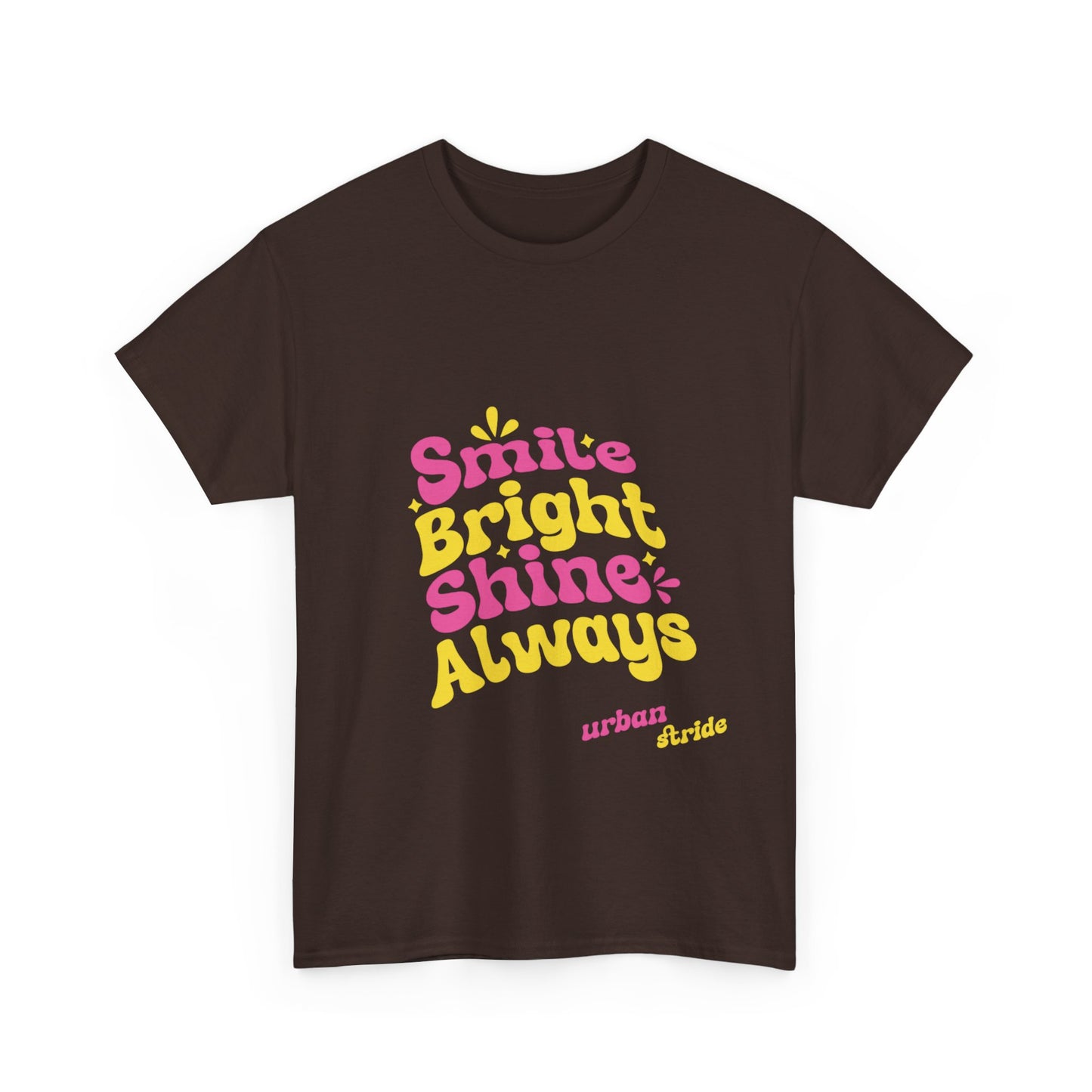 T-shirt con scritta "Smile bright shine always"
