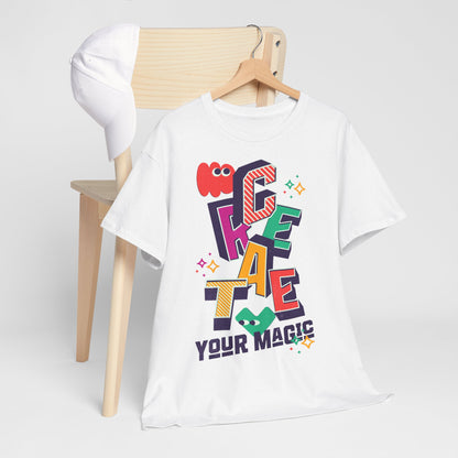 T-shirt con scritta "Create your magic"