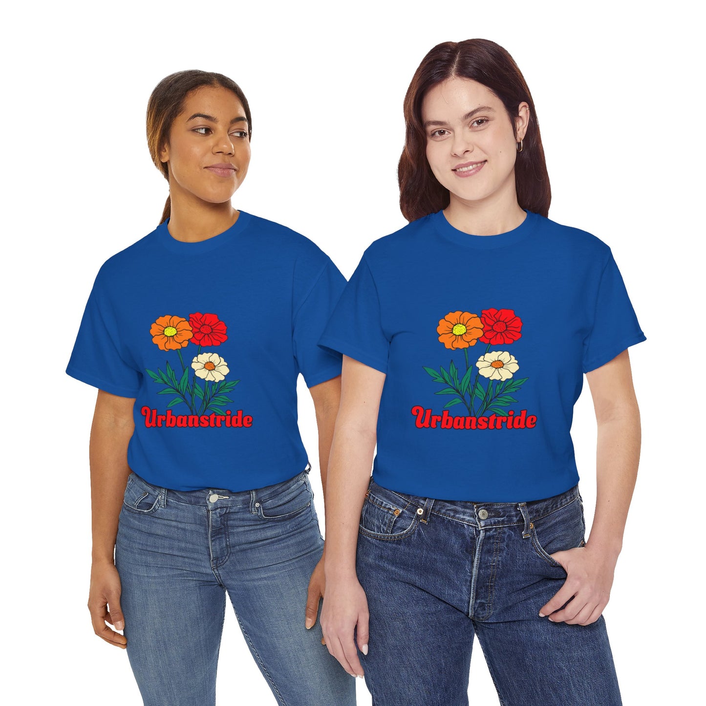 T-shirt con rappresentazione di fiori e scritta "Urbanstride"