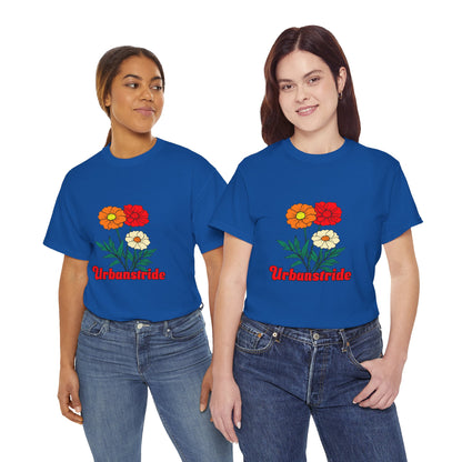 T-shirt con rappresentazione di fiori e scritta "Urbanstride"