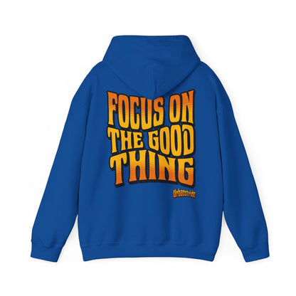 Felpa con scritta "Focus on the good thing"