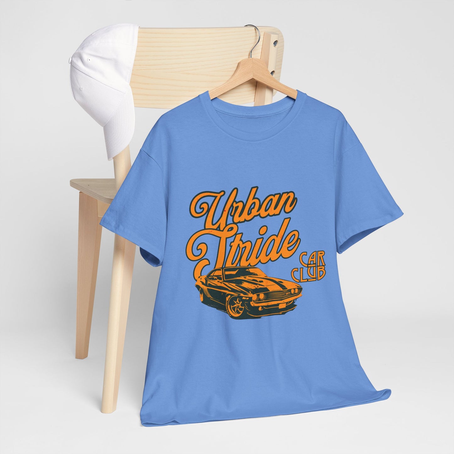 T-shirt con scritta "Urbanstride car club"