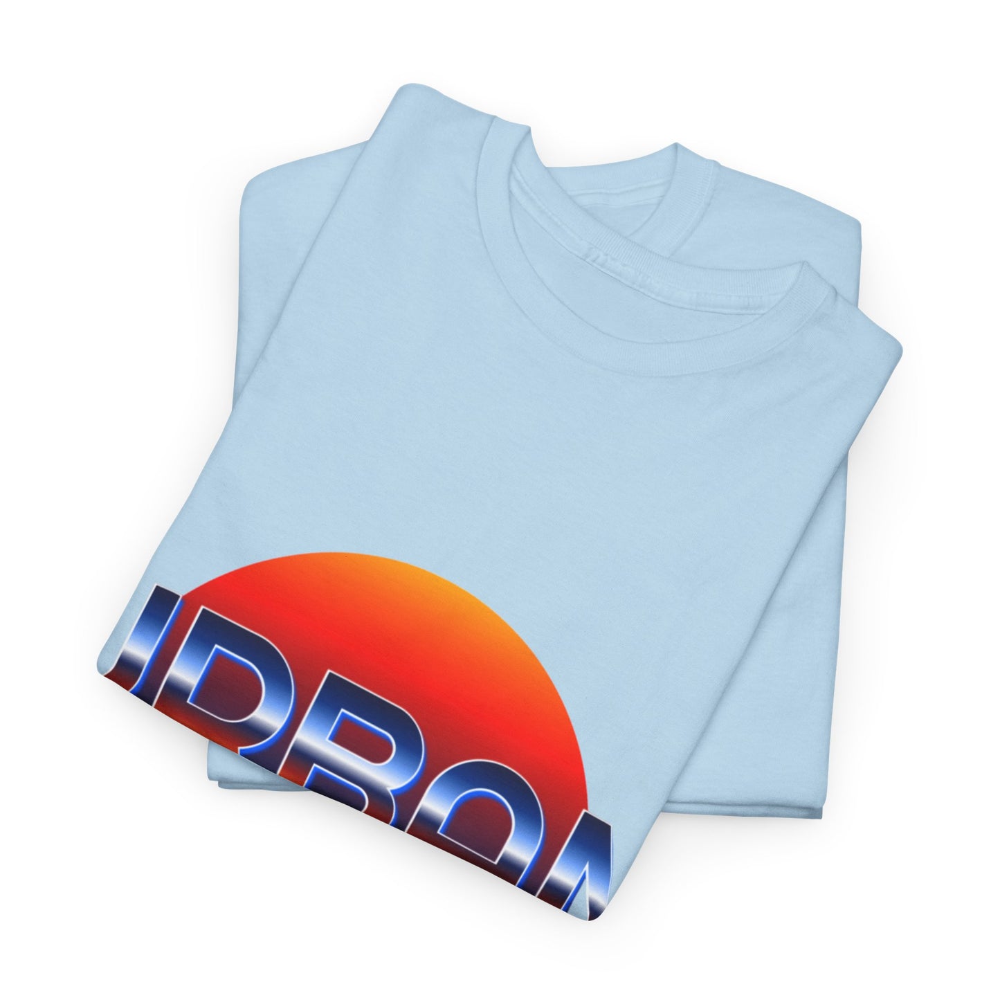 T-shirt con scritta "urbanstride" soleggiata