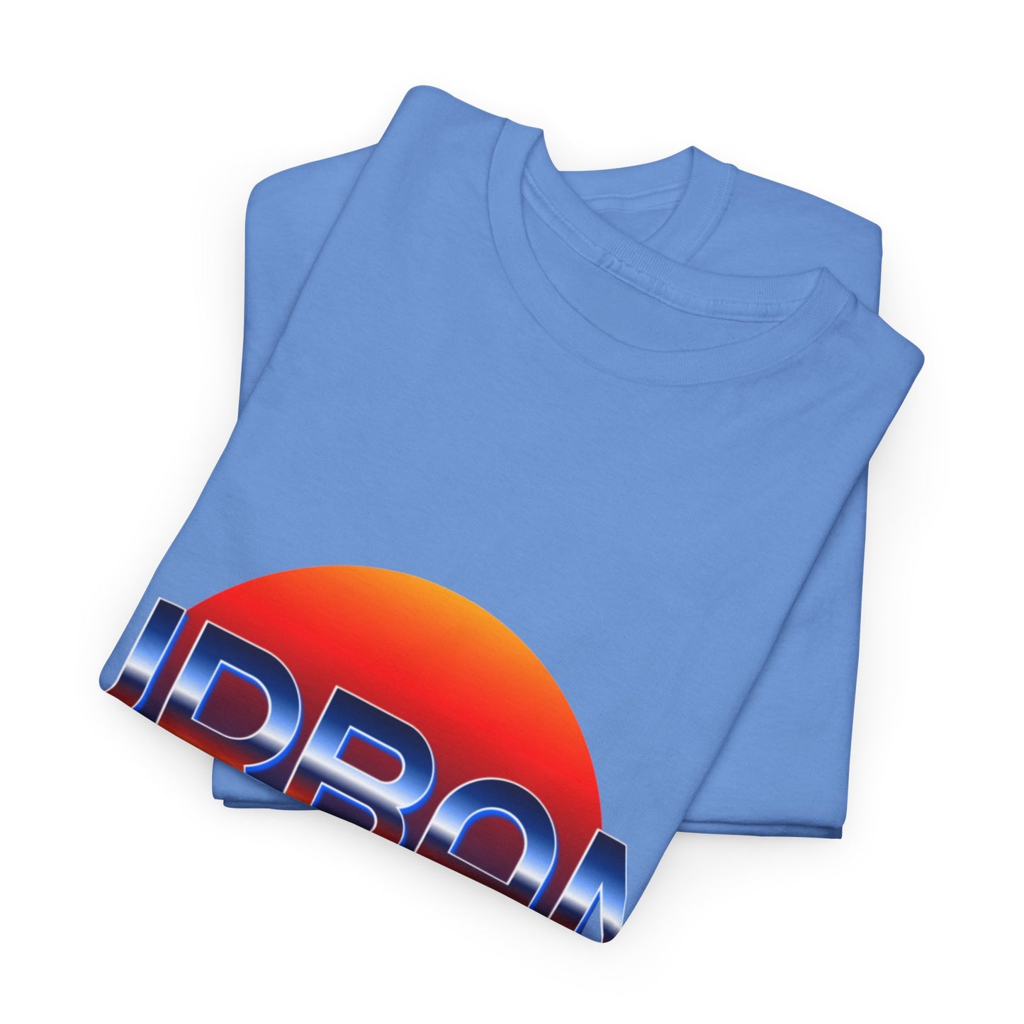 T-shirt con scritta "urbanstride" soleggiata