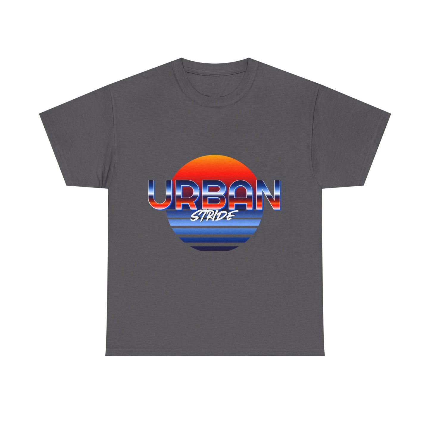 T-shirt con scritta "urbanstride" soleggiata