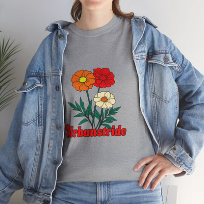 T-shirt con rappresentazione di fiori e scritta "Urbanstride"