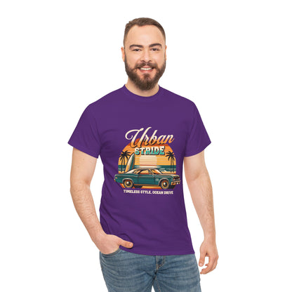 T-shirt con scritta"Urbanstride timeless style ocean drive "