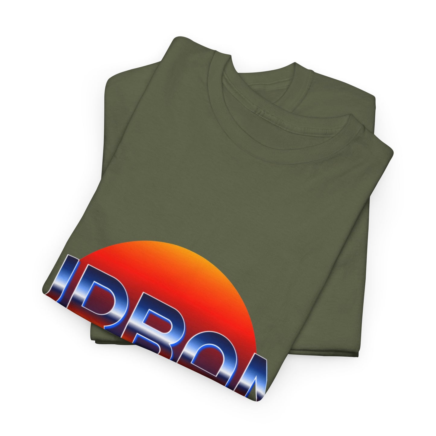 T-shirt con scritta "urbanstride" soleggiata