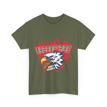 T-shirt con scritta "Urbanstride" e aquila