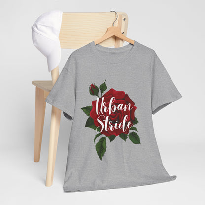 T-shirt con scritta "UrbanStride Vintage Flower