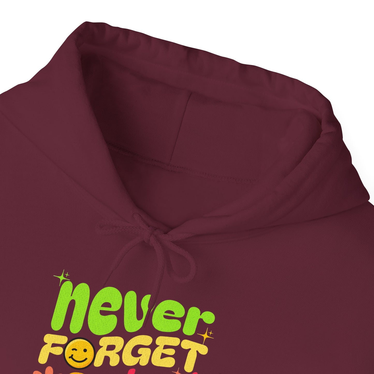 Felpa con scritta "Never forget about your passion"