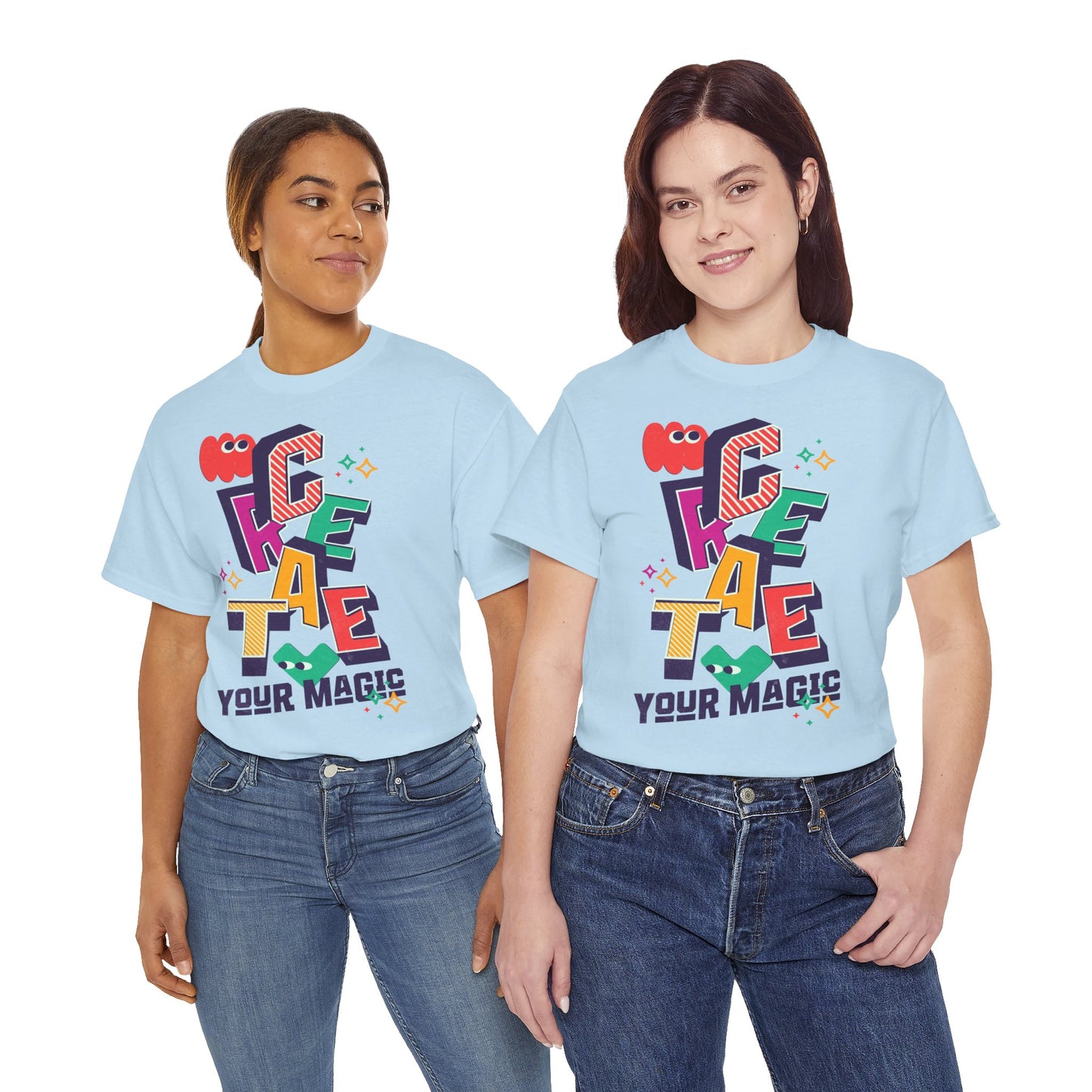 T-shirt con scritta "Create your magic"