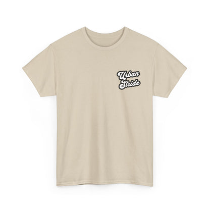 T-shirt con scritta "urbanstride " stile firma