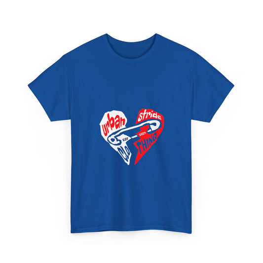 T-shirt con disegno cuore spezzato