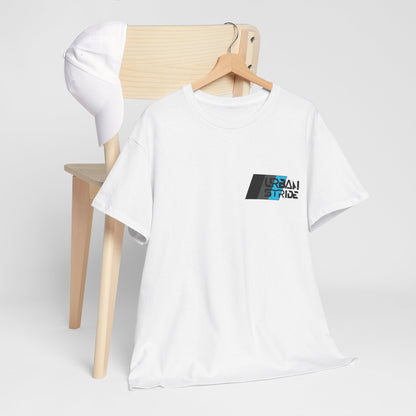 T-shirt con scritta "urbanstride " stile sportivo