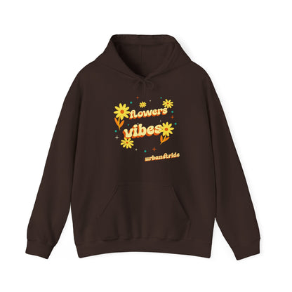 Felpa con scritta "Flowers vibes"