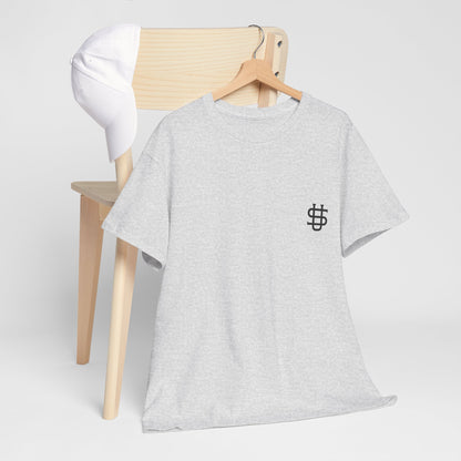 T-shirt con scritta "Urbanstride abbreviata U.S "