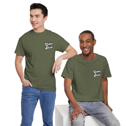 T-shirt con scritta "urbanstride " stile firma