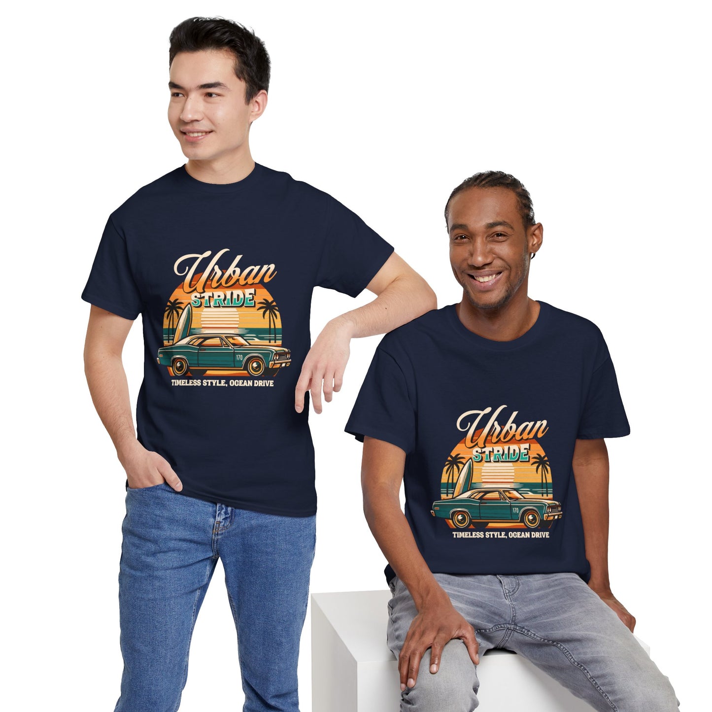 T-shirt con scritta"Urbanstride timeless style ocean drive "