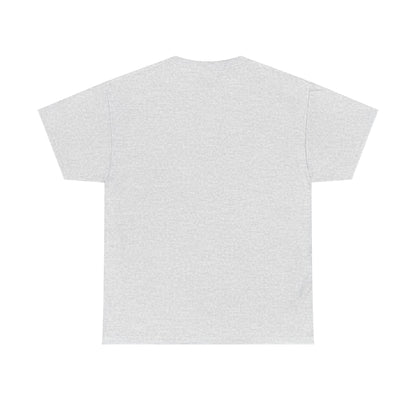 T-shirt con scritta "Urbanstride"al mare