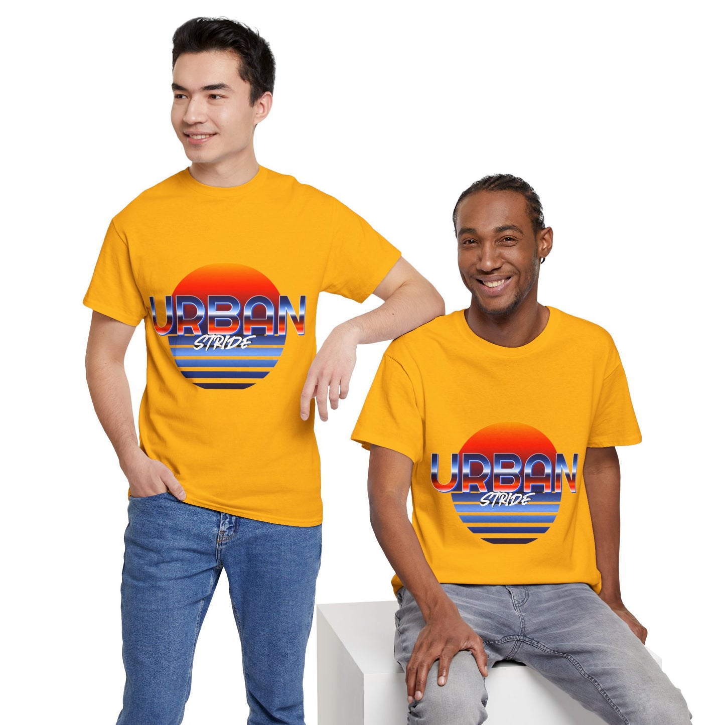 T-shirt con scritta "urbanstride" soleggiata