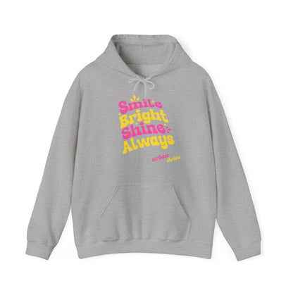 Felpa con scritta "Smile bright shine always"