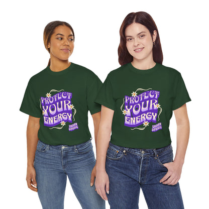 T-shirt con scritta "Protect your energy"