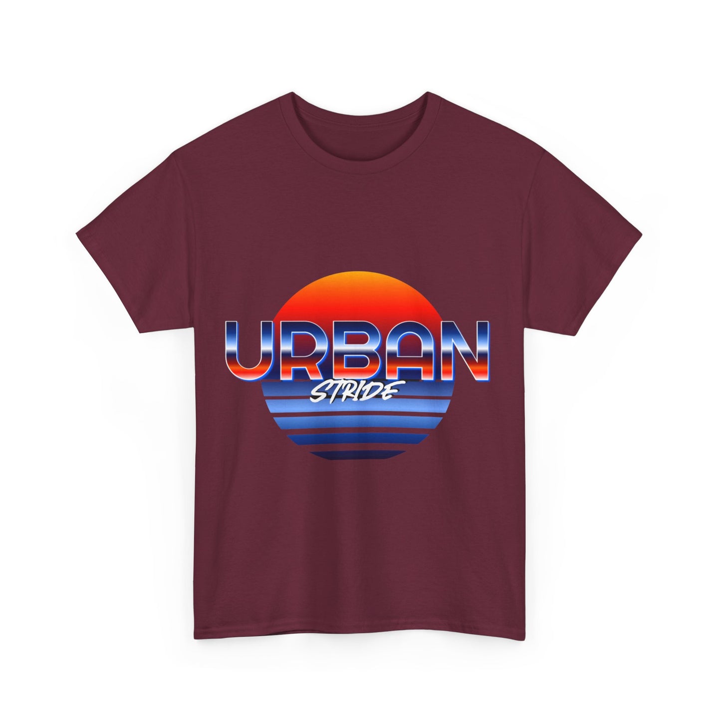T-shirt con scritta "urbanstride" soleggiata