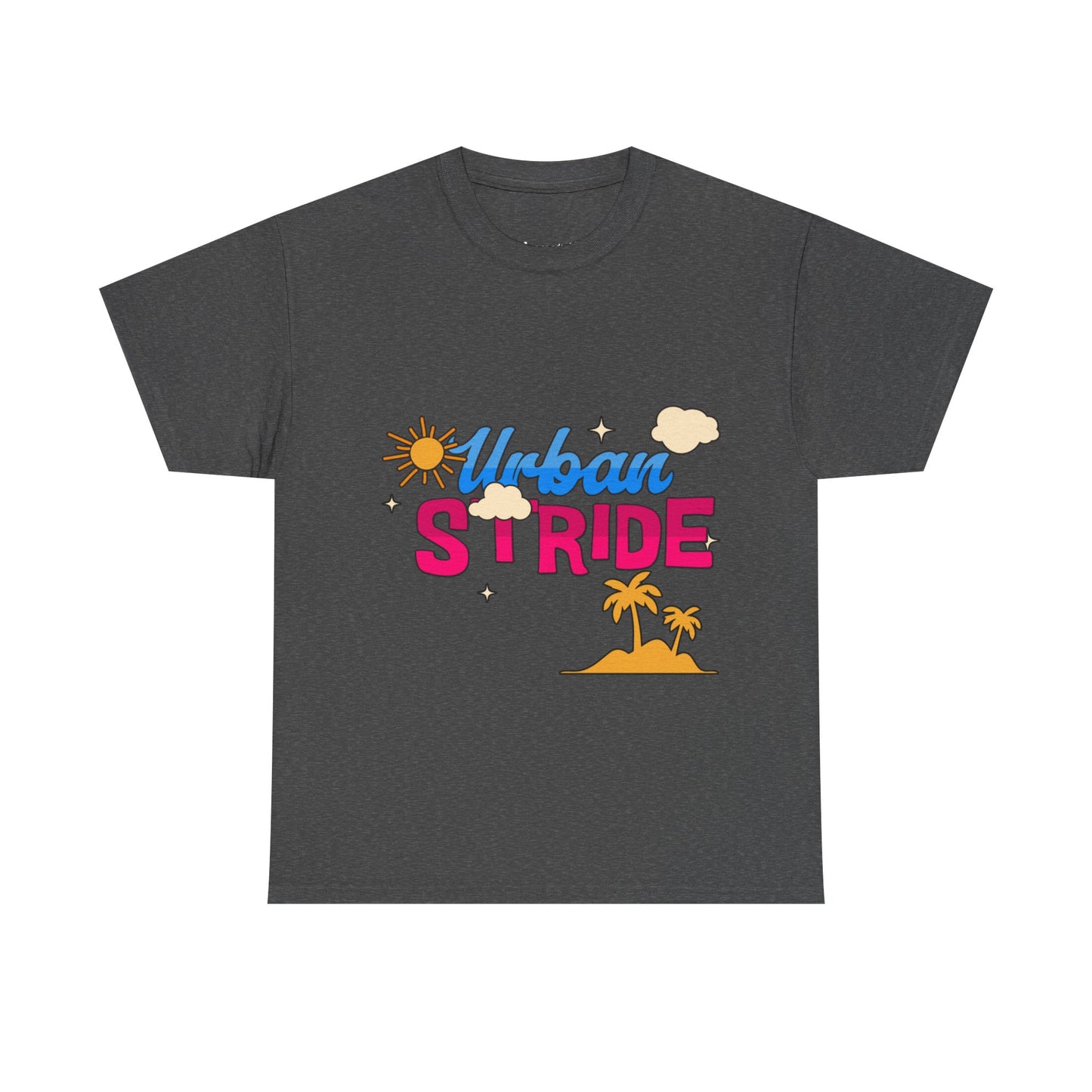 T-shirt con scritta "Urbanstride"al mare