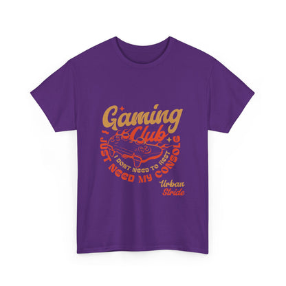 T-shirt con scritta “Gaming Club – I Just Need My Console”