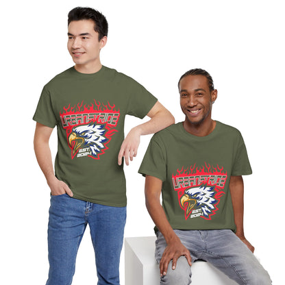 T-shirt con scritta "Urbanstride" e aquila