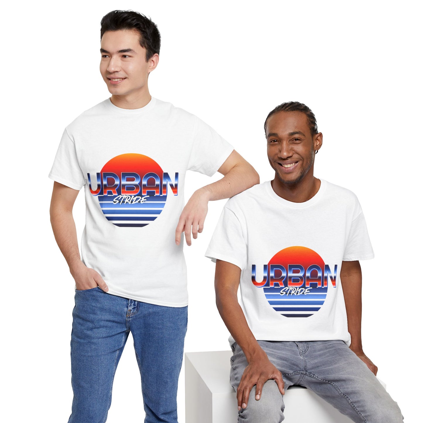 T-shirt con scritta "urbanstride" soleggiata
